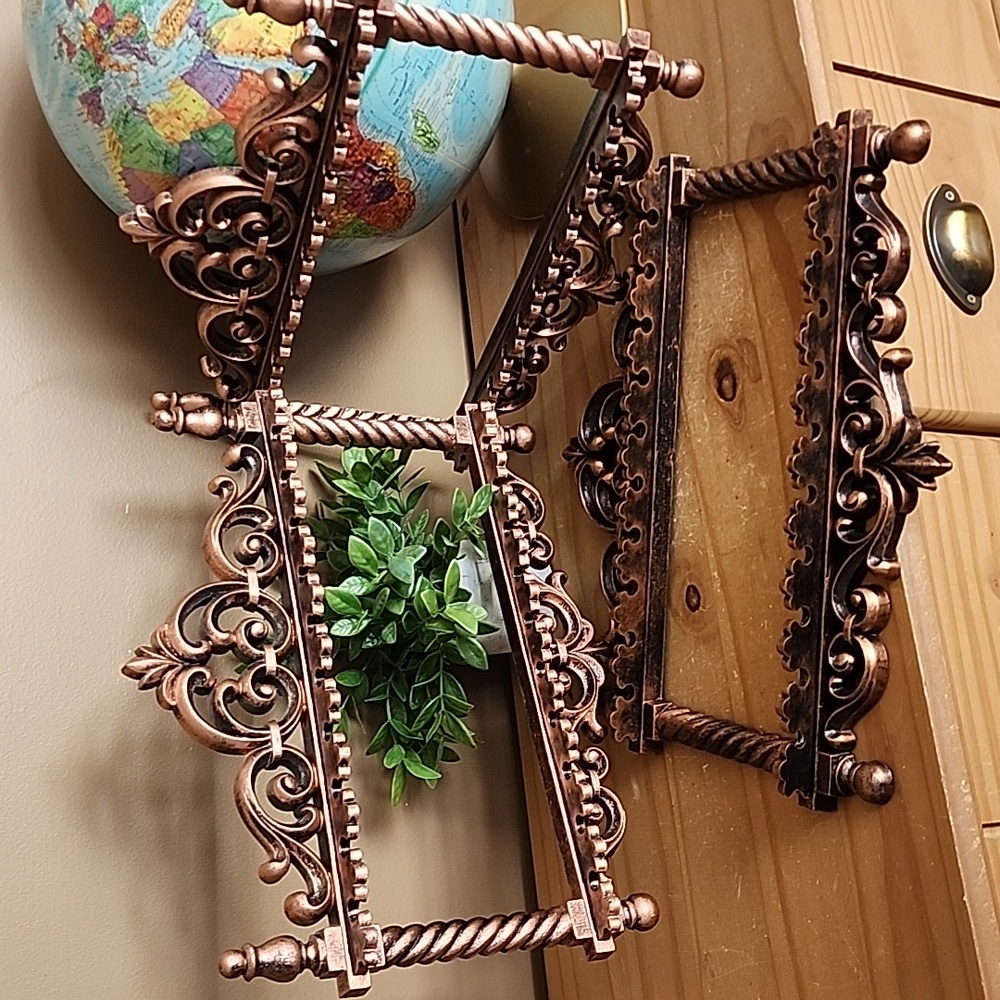 Vintage 1970s Coppercraft Guild Dart Ind. Resin Spoon Holder Or Jewlery Rack